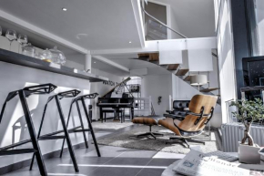 Beautiful Loft 130m2 Sun and free parking